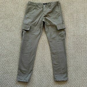 Ladies Army Style Straight Leg Carvo Pants, Tommy Hillfiger, pristine condition